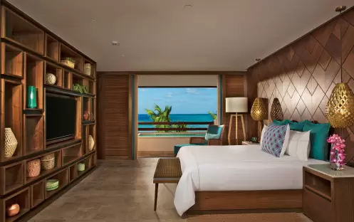 SECRETS MAROMA BEACH RESORT - PREFERRED CLUB HONEYMOON SUITE BEDROOM SECRETS MAROMA BEACH RESORT - PREFERRED CLUB HONEYMOON SUITE BEDROOM